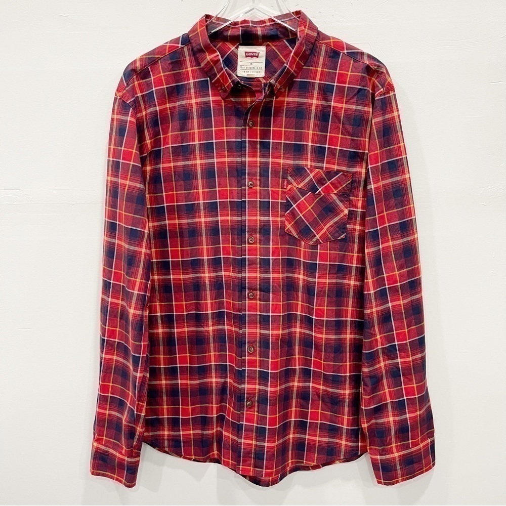 Levi’s Long Sleeve Red Plaid Cotton Blend Button Down Shirt XL